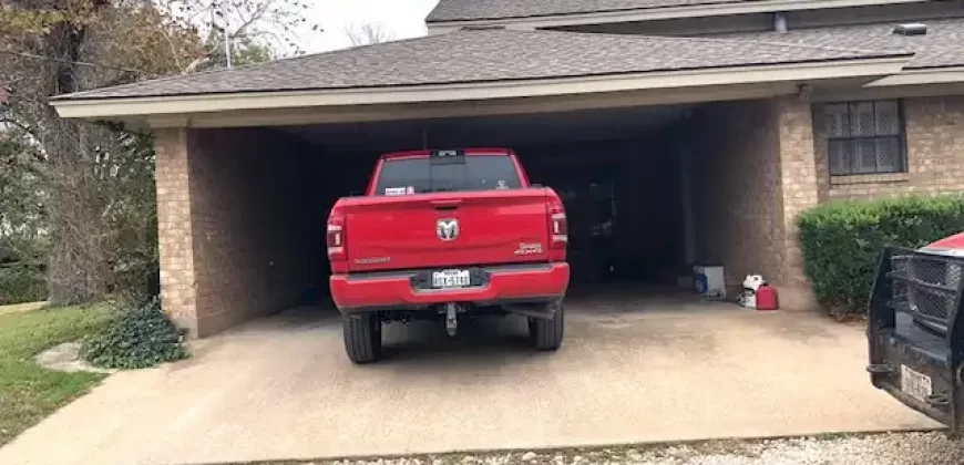 Lots of Room in this Open Floorplan !