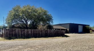 Home, Office or Both with Metal Building on 1.4 Acres