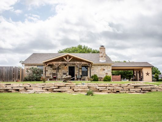 Rustic Elegant Style
